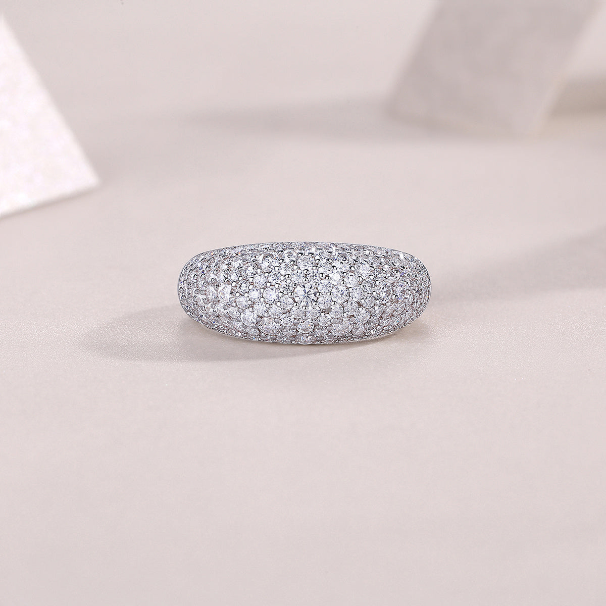 Anel em Prata Esterlina S925 e Diamante em Platina