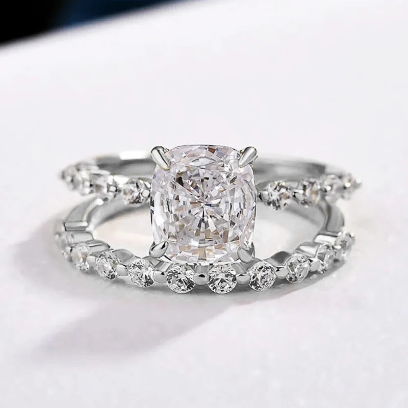 Anel de Luxo Leve Feminino