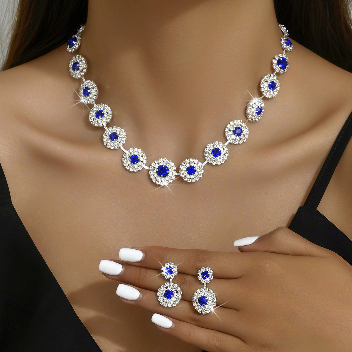 Conjunto Popular de Colar e Brincos de Quartzo com Strass Redondos de Luxo