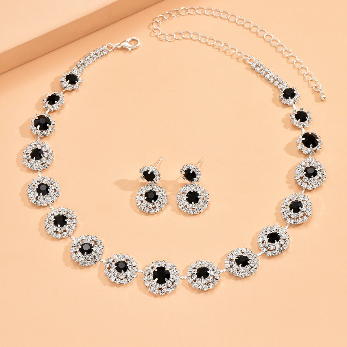 Conjunto Popular de Colar e Brincos de Quartzo com Strass Redondos de Luxo
