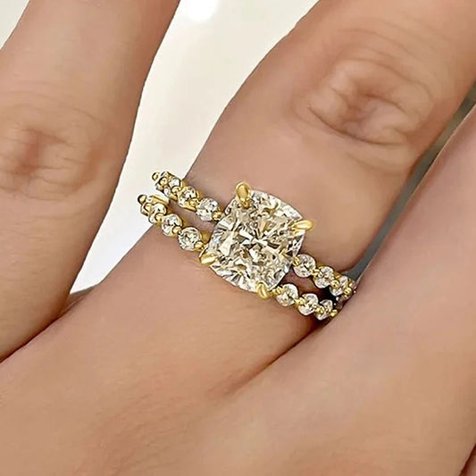 Anel de Luxo Leve Feminino