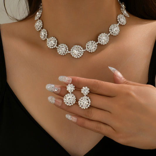 Conjunto Popular de Colar e Brincos de Quartzo com Strass Redondos de Luxo